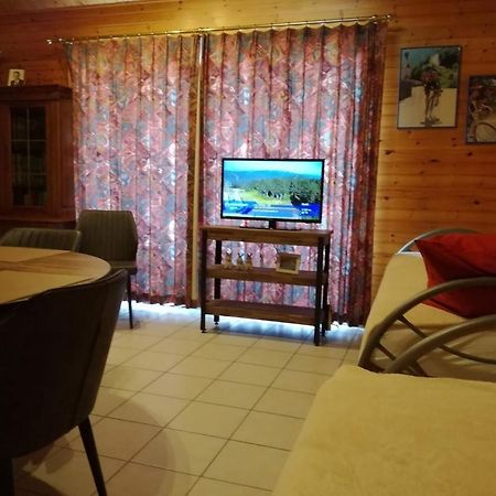 هيست-اوب-دين-بيرغ De Zon B&B المظهر الخارجي الصورة