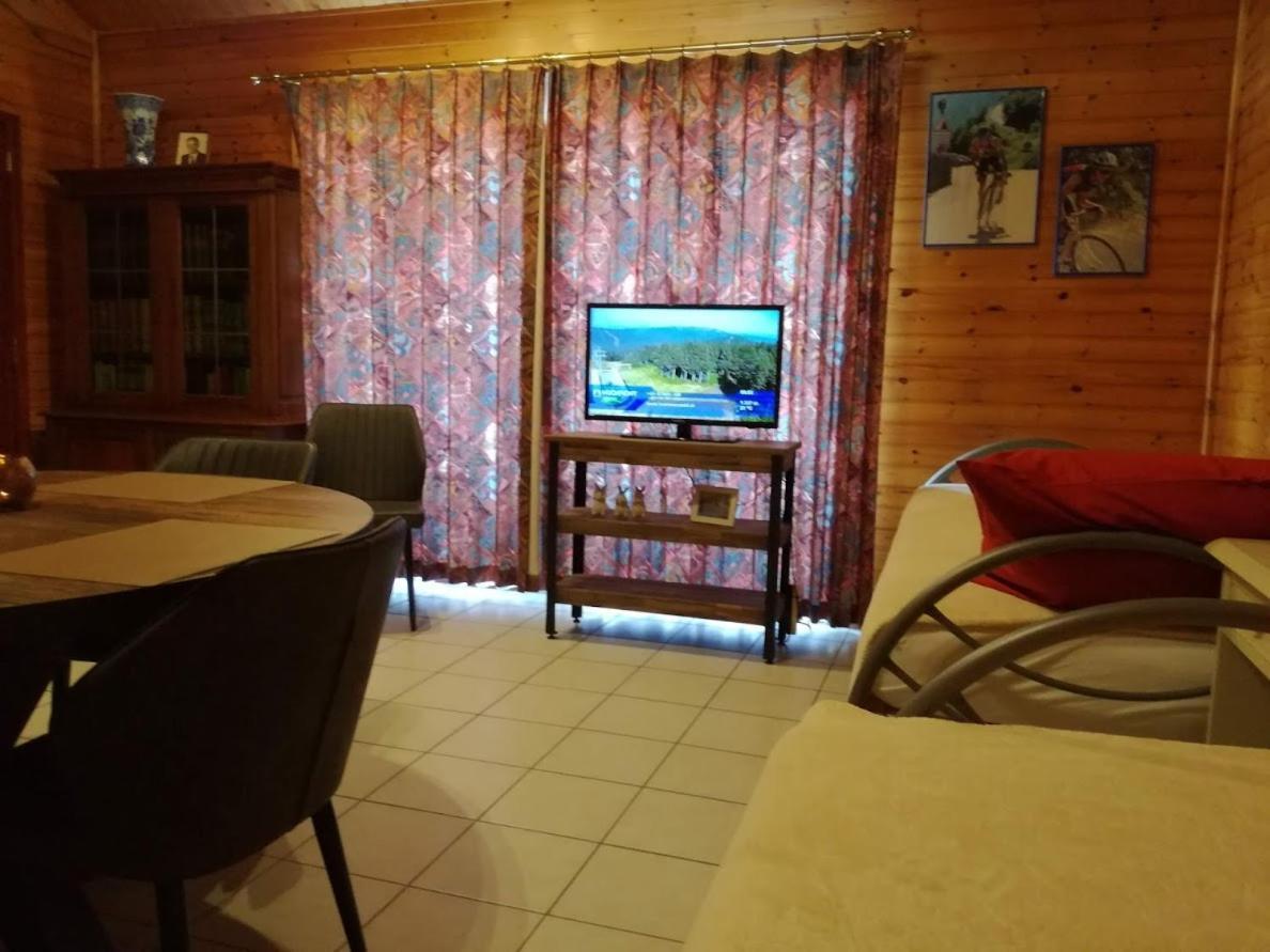 هيست-اوب-دين-بيرغ De Zon B&B المظهر الخارجي الصورة
