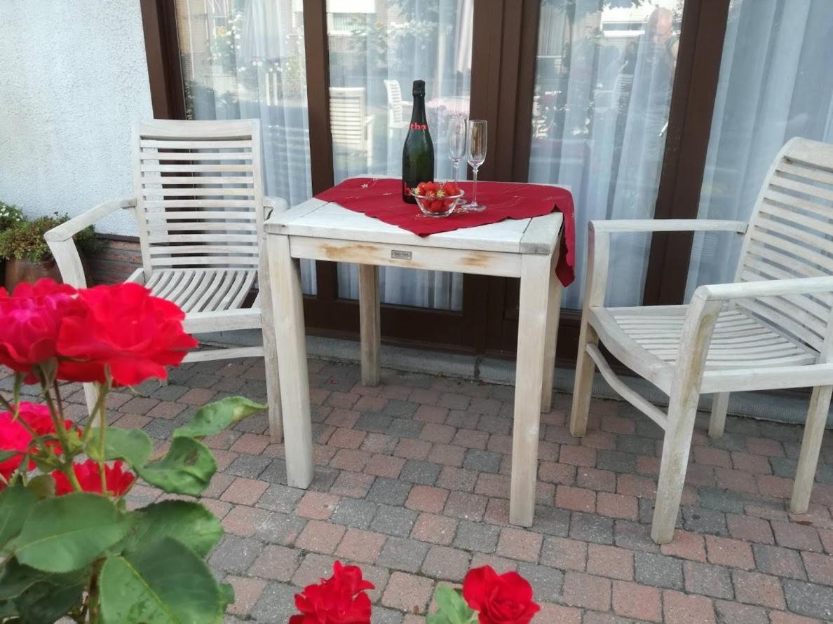 هيست-اوب-دين-بيرغ De Zon B&B المظهر الخارجي الصورة